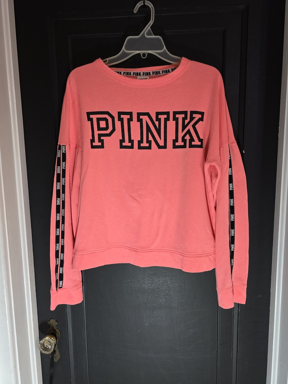 PINK Victoria’s Secret Logo Tape Crewneck Sweatshirt – Pink – Size S